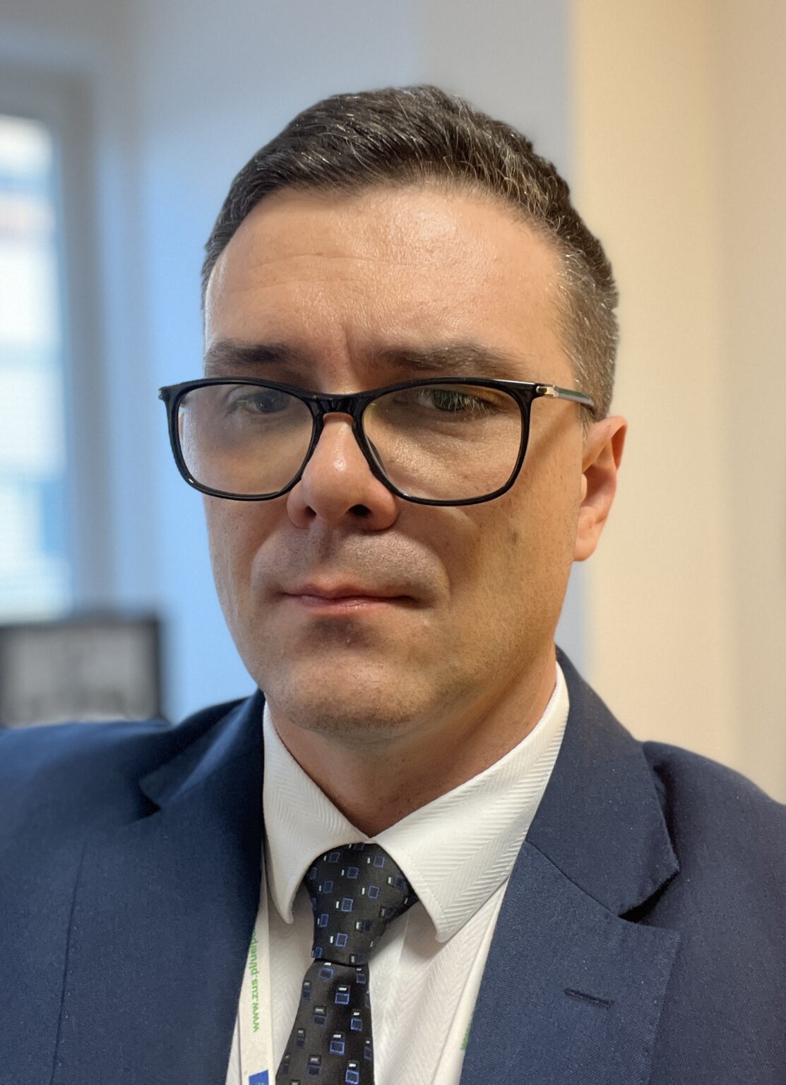 zarz-dzanie-wiedz-jak-systemowo-usprawni-wykorzystanie-zasobu-wiedzy